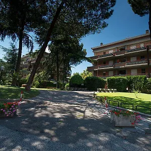 Hotel Park Blanc Et Noir, Rom